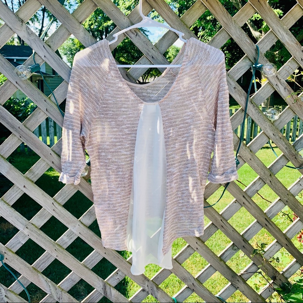 Francesca’s Top - Picture 3 of 4